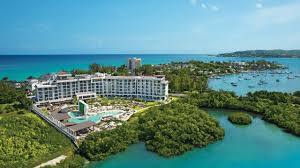 Breathless Montego Bay Resort & Spa adults-only all-inclusive with vibrant pools, social atmosphere, and beachfront energy.