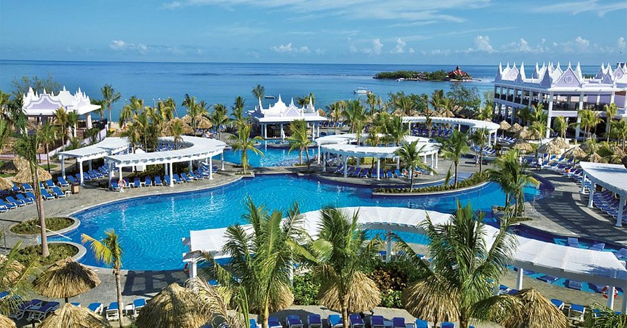 Riu Montego Bay adults-only all-inclusive resort with expansive pools, beach access, and lively entertainment in Jamaica.