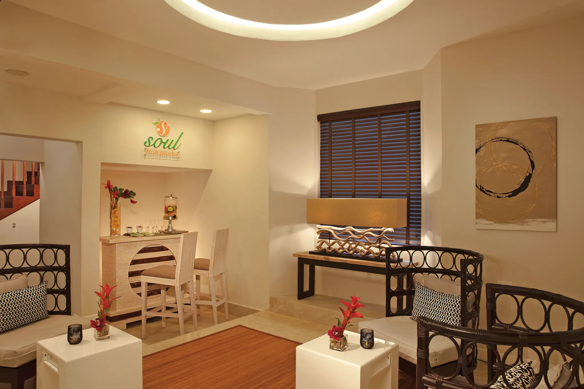 Soul Fresh Juice Bar inside Zoëtry Montego Bay Jamaica spa offering healthy beverages.